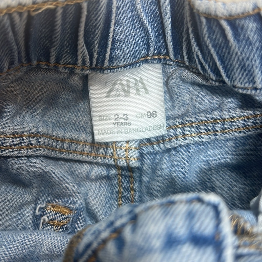 Zara boy's ripped jeans pants, size 2-3 years, excellent condition. - Picture 2 of 5